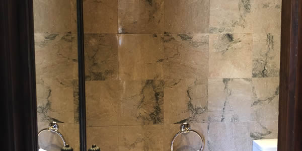 Luxury Exótic Hotel Bathroom